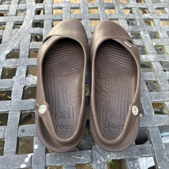 Crocs Women’s 11 Olivia Slingback Brown Slip On Shoe Flats Rhinestone Comfort - Picture 6 of 9